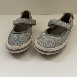 Toddler sz 9, Kate spade x Keds silver glitter sneakers with strap. gently used.